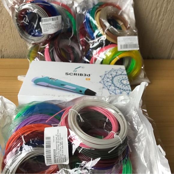 SCRIB3D P1 3D Printing Pen with Display + 61 Colored Filaments Refills -NEW- - Picture 10 of 15